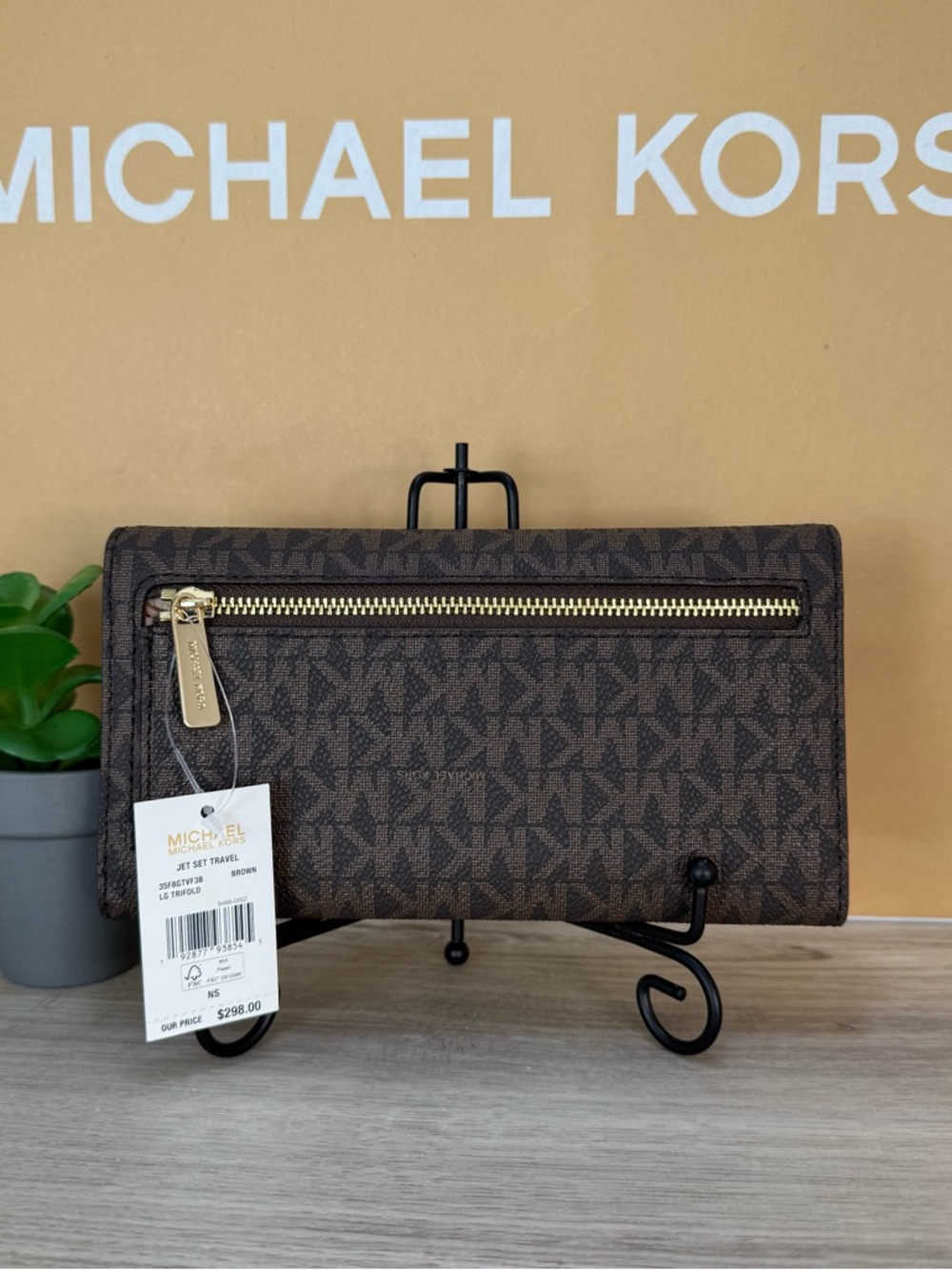 Michael Kors wallet - Picture 4 of 7